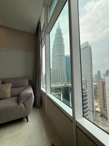 Sky suites klcc by homestay