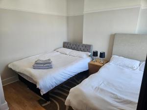 Cosy Flat with private entrance near East Croydon