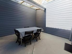 Maisons de vacances A 1min a pied de la plage Petit fort Philippe : photos des chambres