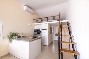 AR14 Charming studio in Estepona
