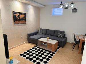 Modern Apartment with Jacuzzi in Novi Sad Center