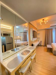 23 Comfy Nest for Three