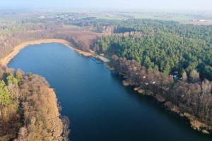 Luksusówka Gajowego nad jeziorem
