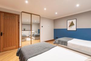 Glan Morfa Lodge Retreat