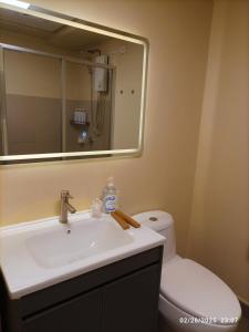 New corner unit 1BR at Avida with Espresso machine