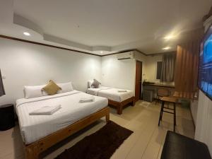 The Ford SunSet Beach Resort