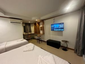 The Ford SunSet Beach Resort