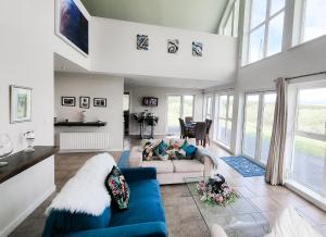 Riverrun Holiday Homes No 15 Belturbet by Trident Holiday Homes