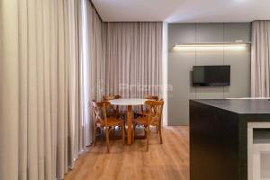 402 Flat Moderno e Bem Localizado a 120 metros da praia de Bombinhas Até 4 Pessoas