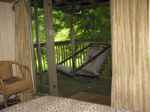 The Treehouse at Castle Cottage