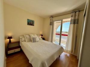 Appartements Appart. moderne, terrasse, pret de la plage, parking - FR-1-494-140 : photos des chambres