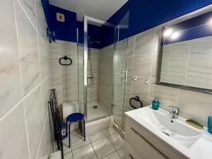 Appartements Appart. moderne, terrasse, pret de la plage, parking - FR-1-494-140 : photos des chambres