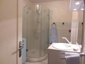 Maisons de vacances Mougins Apartment in Provencal house near Cannes : photos des chambres