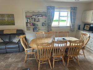 Beautiful Farmhouse an Hour’s Drive From Four Irish Cities