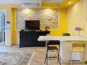 Residence Verdi - Appartements meubles en centre ville : photos des chambres