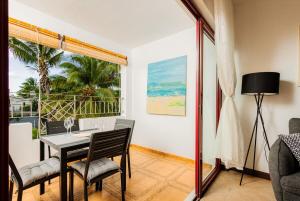 Modern and Spacious 3 Bedroom Apartment By The Beach