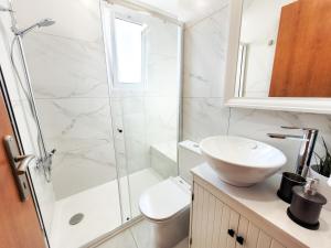 Large comfortable 2 bedroom apartment 200Mbps WiFi