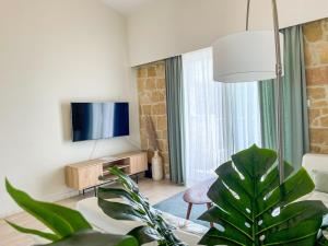 Large comfortable 2 bedroom apartment 200Mbps WiFi