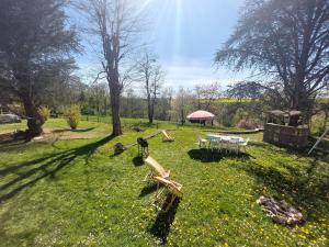 Maisons de vacances Domaine isole dans les vignes avec sa jacuzzi house : photos des chambres