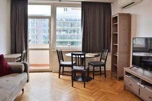 Central View Marszałkowska by VAYA STAYS