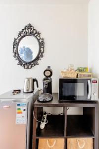 SM Center located room on the canal