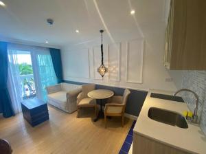 Cozy apartment near the beach