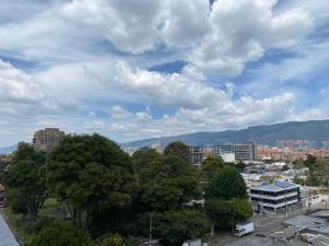 Hommie Lindo Estudio cerca al Parque 93