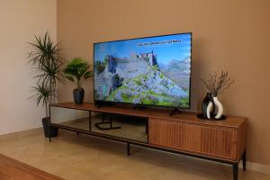 Modern 1BR - Old Town and sea