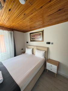 Alis Pension ada alis