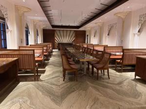 Revanta Suites