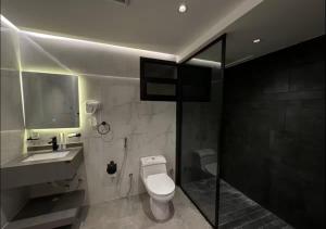 Amara - Almalqa 3BR Aprt R4