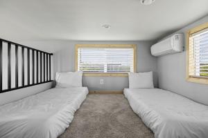 Accessible Loft Cabin Perfect for Families in Texas