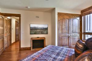 Bluesky Breckenridge Luxury 3 Bedroom Condo At Snowflake Lift