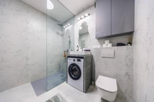 Hyaton Suite Residence- City Centre, Parking