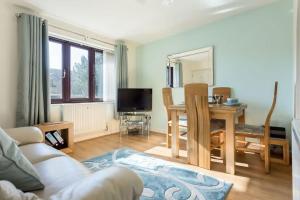 Flutes - Moments from Baiter Park and Waterfront