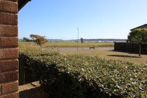 Flutes - Moments from Baiter Park and Waterfront