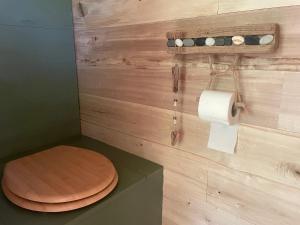 Campings Ti-Nid, cabane chaleureuse plongee dans la nature : photos des chambres