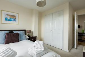 Bay Retreat- Moments from Hamworthy Park