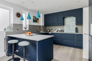 Middle Chine - Beautiful Garden and Spacious Living Space