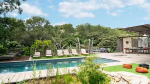 Villas Charming villa in the heart of the Mediterranean Garrigue : photos des chambres