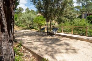 Villas Charming villa in the heart of the Mediterranean Garrigue : photos des chambres