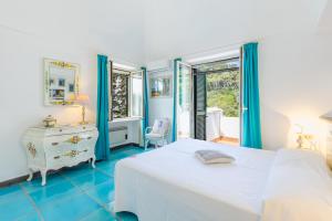 La Perla Marina Suite