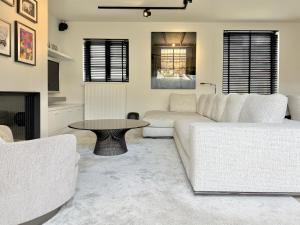 JAMES 22 - charming spacious villa near Knokke Golf