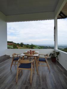 Nido Acacias Cabaña espectacular Colibrí