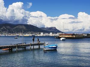 Appartements PETIT PARADIS - St MANDRIER VILLAGE : photos des chambres