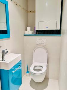 Golden Mornings, Sea, Garden, Breakfast & Free Parking