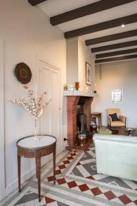 La croix des Rameaux- charming house near Lyon