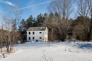 Go Skiing or Hiking from an Enchanting, Light-Filled Home
