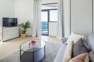 Frank Porter - Yach Bay