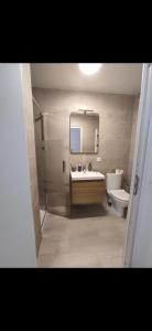 Sejours chez l'habitant Maison renovee a neuf Proximite : photos des chambres